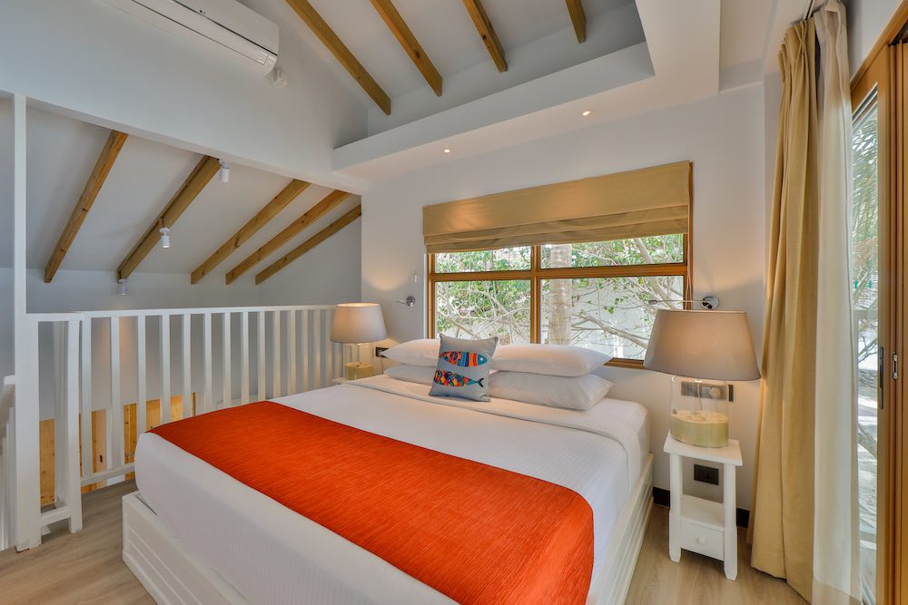 Garden Bungalow at Cinnamon Dhonveli thumbnail 5